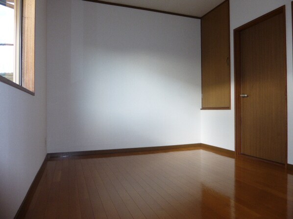 フレンドめがの物件内観写真